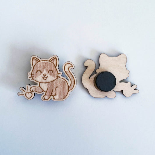 Cat with heart - Keychain